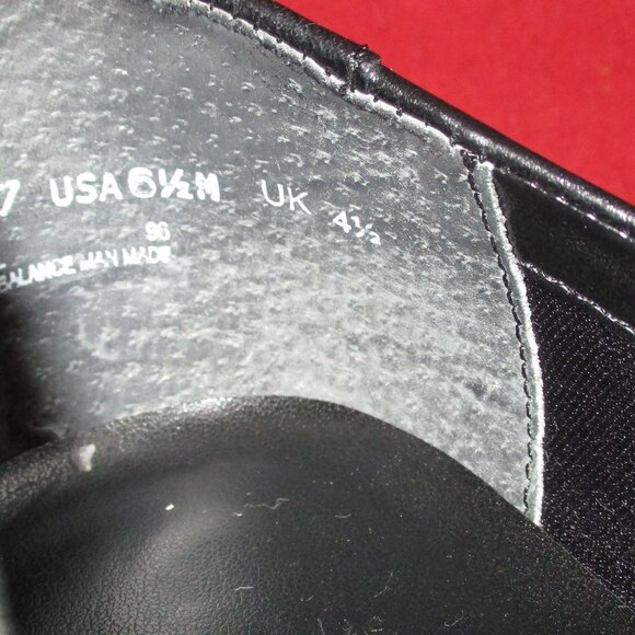 Clarks Pumps - Picture 9 of 11